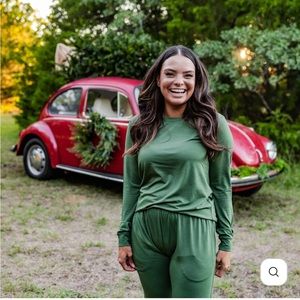 NWOT Kyte Baby women’s pajama set in hunter